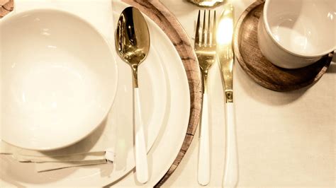 Cutlery Etiquette Know How To Dining Gracefully