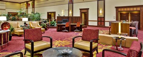 Hotel near CMH Airport in Columbus, Ohio | Columbus Airport Marriott