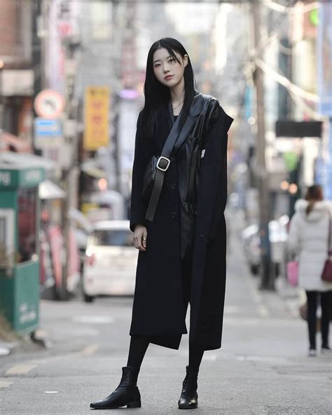 Sungwon Paik On Instagram Model Streetstyle Womenswear