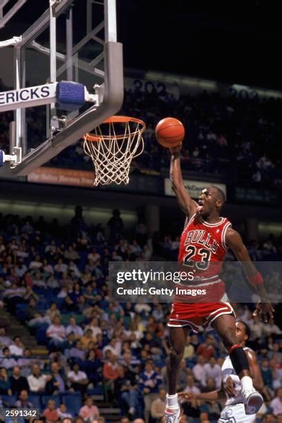 969 Michael Jordan Dunk Stock Photos, High-Res Pictures, and Images ...