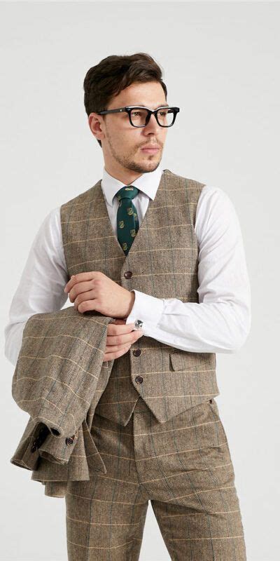 Wheat Brown Herringbone Plaid Tweed Suit Jennis Warmann In