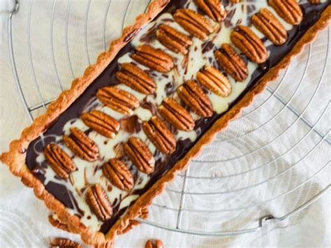 Tarte Marbr E Chocolat Caramel Et Noix De P Can Recette Par Amandise