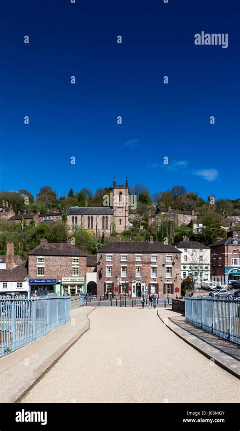 Iron bridge shropshire hi-res stock photography and images - Alamy