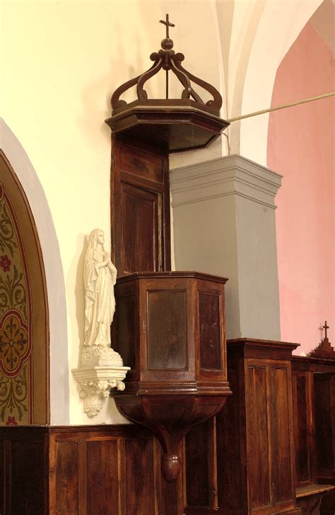 Le mobilier de l église paroissiale Saint Vincent et Saint Martial