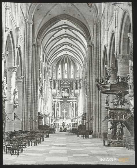 Cathédrale Saint Martin Ypres Victor RISTON 1904 Fiche