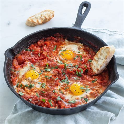 Shakshuka Tomatenstoof Met Eieren Leuke Recepten Recept