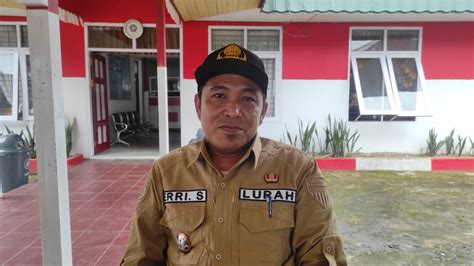 Kelurahan Loa Ipuh Rutin Gotong Royong Bersihkan Aliran Sungai