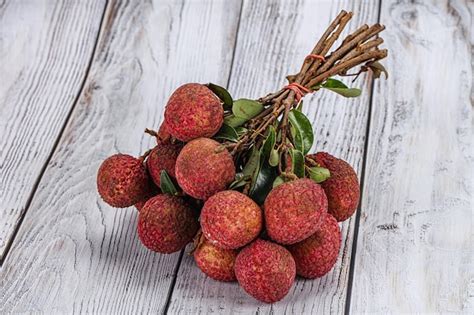 Premium Photo Sweet Juicy Tropical Exotic Lychee Fruit