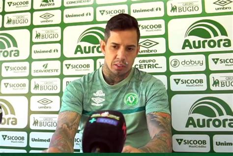 Victor Ramos celebra boa fase na Chapecoense Vídeos Gazeta