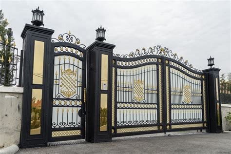 Gates For Villas In Dubai Foursquare Steel Construction Contracting Dubai