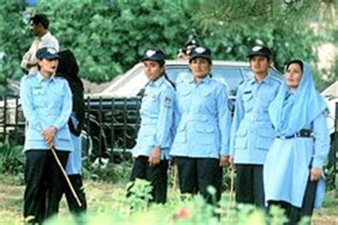 Niwemang: Pakistani Police Women