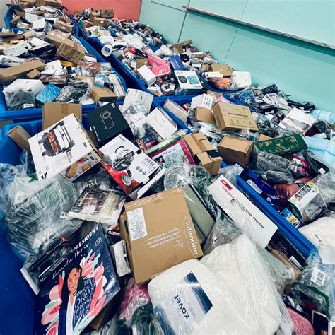 This retail chain offering “treasure hunts” through massive mystery