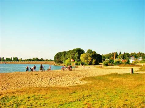 Plaża w Smardzewicach nad Zalewem Sulejowskim plaża na plazujemy pl