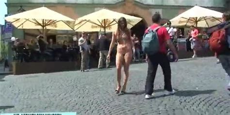 MonaLee Shows Her Tits On Public Streets Monalee Monalee Tnaflix