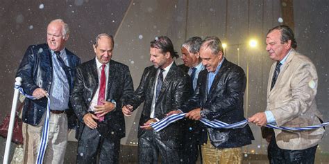 Lacalle Pou inauguró el viaducto en la rambla portuaria bajo lluvia