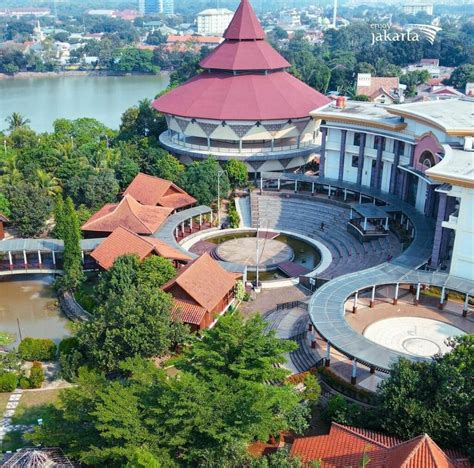 setu babakan salah satu desa wisata pekampungan budaya betawi