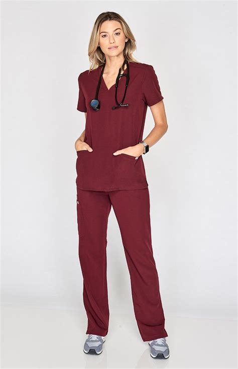 Women S Kade Cargo Scrub Pants Black Figs Scrubs Outfit Stylish