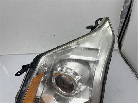 2010 2016 Cadillac Srx Headlight Left Lh Driver Oem Halogen Headlamp Ebay