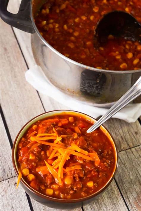 Easy No Bean Slow Cooker Chili With Beef Recipe Ground Beef Chili Hot