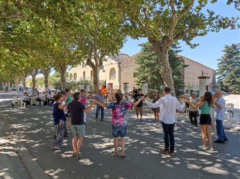 Ballada De Sardanes Amb La Cobla Costa Brava Aven Del Palau D Anglesola