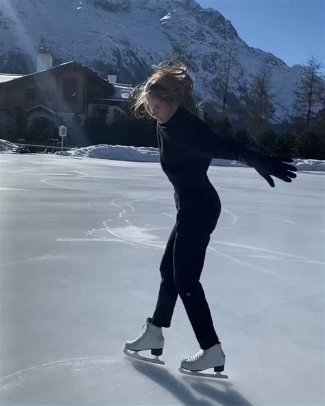 Carolina Kostner On Twitter Un Forte Abbraccio Virtuale Grazie Per I