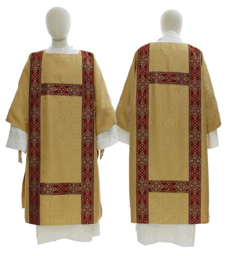 Gothic Dalmatic DF201 GC16 EN Ars Sacra