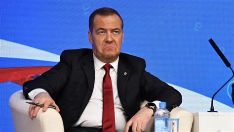 Reac Ia Furioas A Lui Medvedev Dup Ce Zelenski A Numit Ef Al Armatei