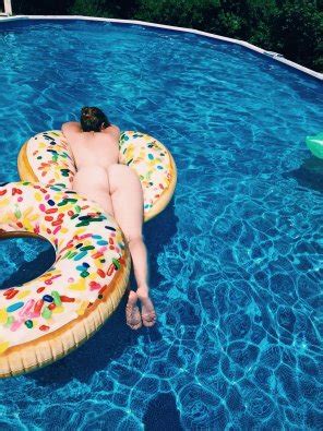 Soft Bouncy Things Porn Pic