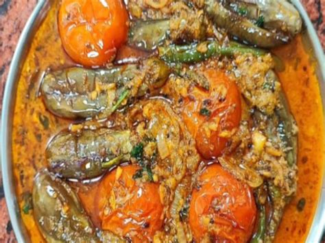 How To Make Baigan Tamatar Sabji With Long Brinjal Recipe In Hindi