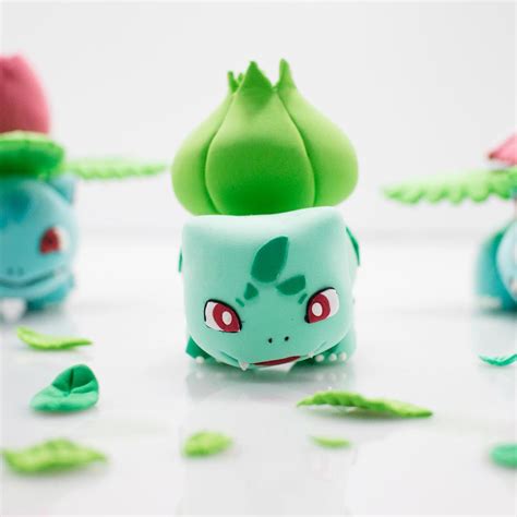 I made Bulbasaur starting pokemon with clay : r/pokemon