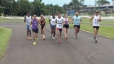 Bom Dia Cidade Bauru Jaú realiza corridas e classifica 10 atletas