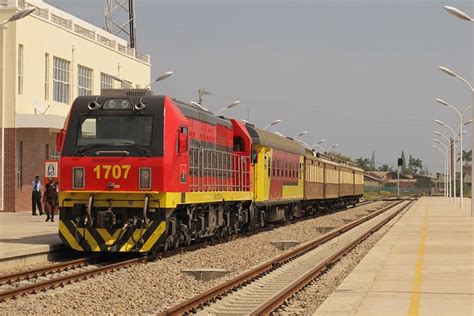 Views In And Around Benguela Angola Chinese Locomotive Hi Flickr