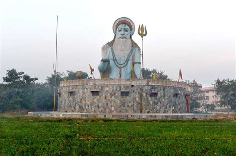 Durga Bhawan Mandir, Rohtak | Image, TImings, Location | Holidify