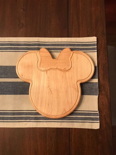 Minnie Mouse Maple Cutting Boardminnie Charcuterie Board Etsy