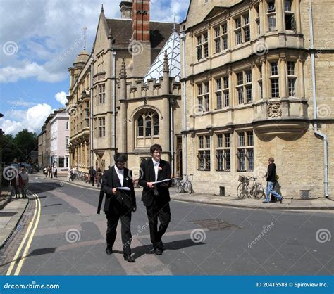 Oxford University Students Editorial Stock Photo - Image: 20415588