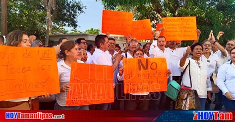 Hoy Tamaulipas Tamaulipas Se Plantan Maestros En El Crede De Tampico