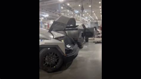 Leaked Video Shows The Tesla Cybertrucks Small Frunk Webtimes