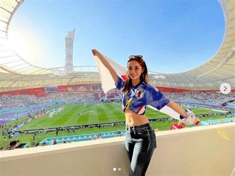 W杯美女shono「一躍時の人」 フォロワー12万人突破「マジで売れた」と反響、遠藤航も「いいね！」芸能デイリースポーツ Online