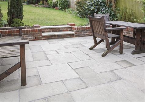 How To Clean Garden Patio Slabs Paving Driveways At Mkm Mkm Building