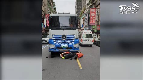 綠燈起步肇事！北市大安區曳引車撞機車 騎士左小腿當場被輾斷