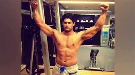 Siddharth Shukla Body