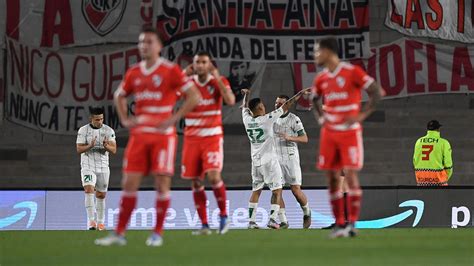 River Sufri Otro Duro Golpe Ante Banfield Y Se Aleja De La Lucha Por