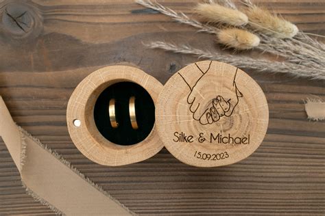 Ringbox Ringk Stchen Holz Zur Hochzeit Personalisiert H Nde