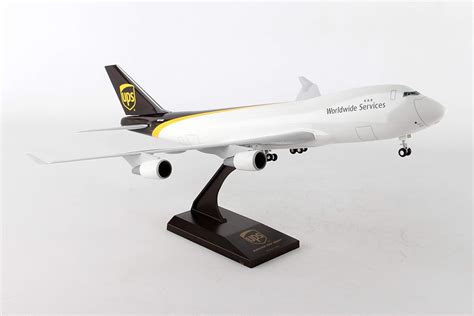 Daron Skymarks Ups 747 400f Airplane Model Building Kit With Gear 1