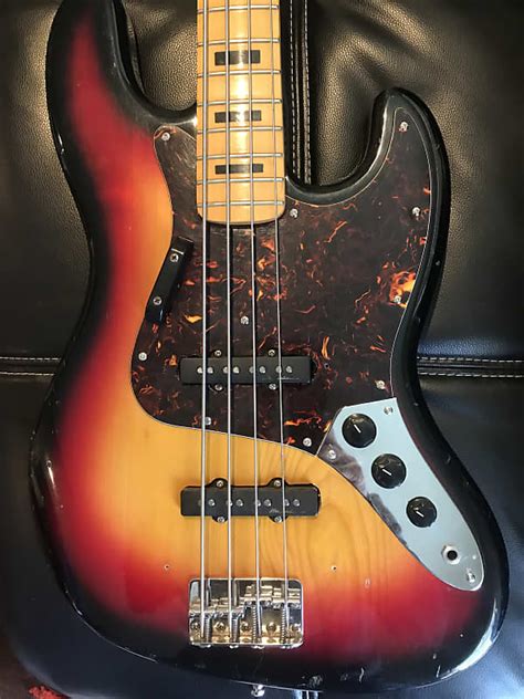 Lyle Jazz Bass 70 S Sunburst Reverb