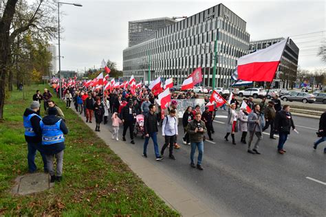 W Wielkopolskim Popo Udniu O Pozna Skim Marszu Niepodleg O Ci Radio