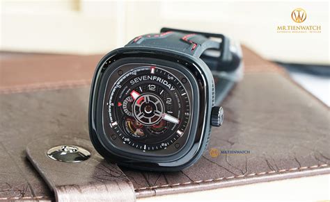 SEVENFRIDAY RACER III P3C 02