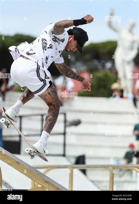 Nyjah Huston Hi Res Stock Photography And Images Alamy