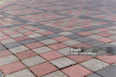 Batu Paving Konsep Peletakan Lempengan Paving Dan Paver Batu Paving