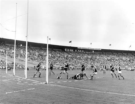 Waverley Park Formally Vfl Park And Afl Park St Kilda Pl Flickr